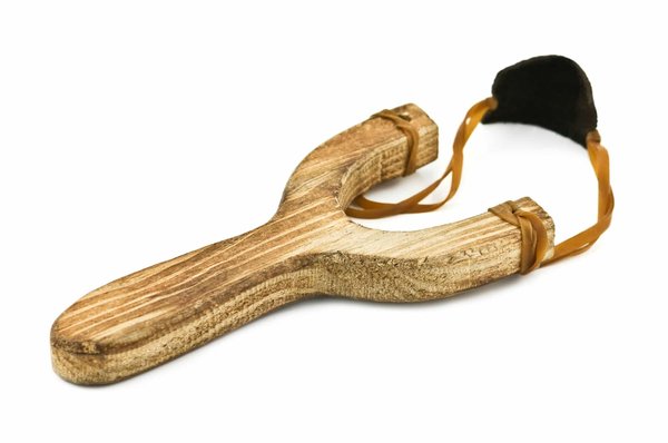 Comment utiliser un lance-pierre en chasse ?